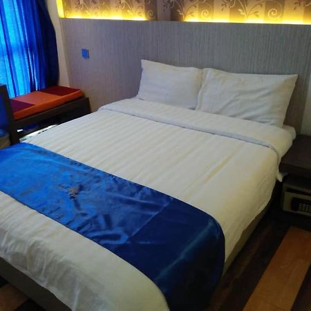 4Orty Inn Bintulu Kültér fotó