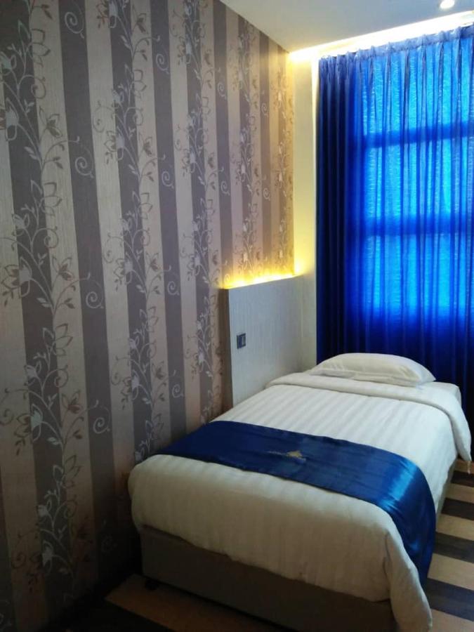 4Orty Inn Bintulu Kültér fotó