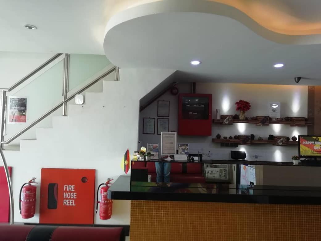 4Orty Inn Bintulu Kültér fotó